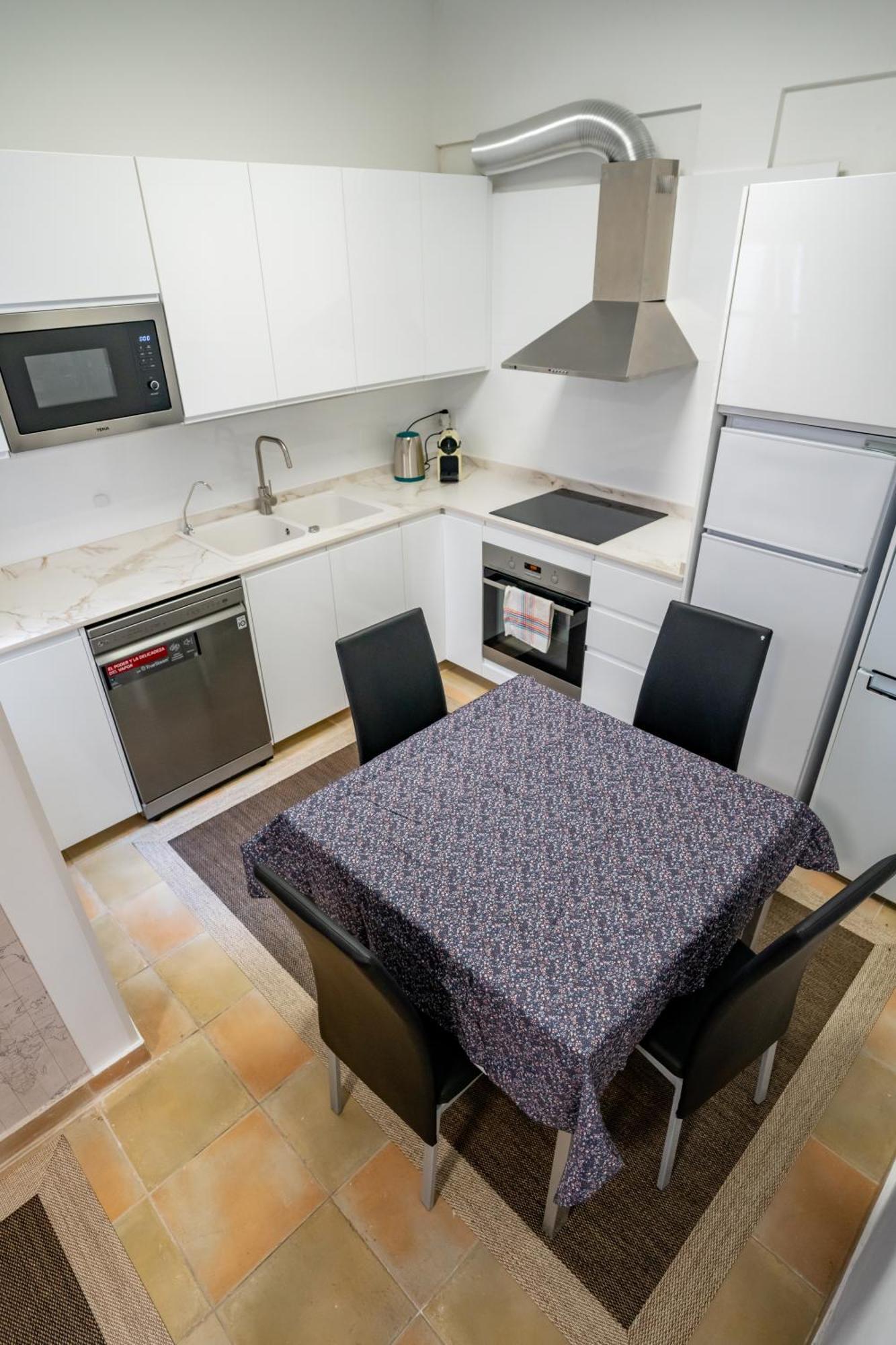 Casa Julio - Alcala Complete Coastal Retreat - Entire Apartment - 3 Min Walk From The Ocean - Shared Entrance With Host Eksteriør billede