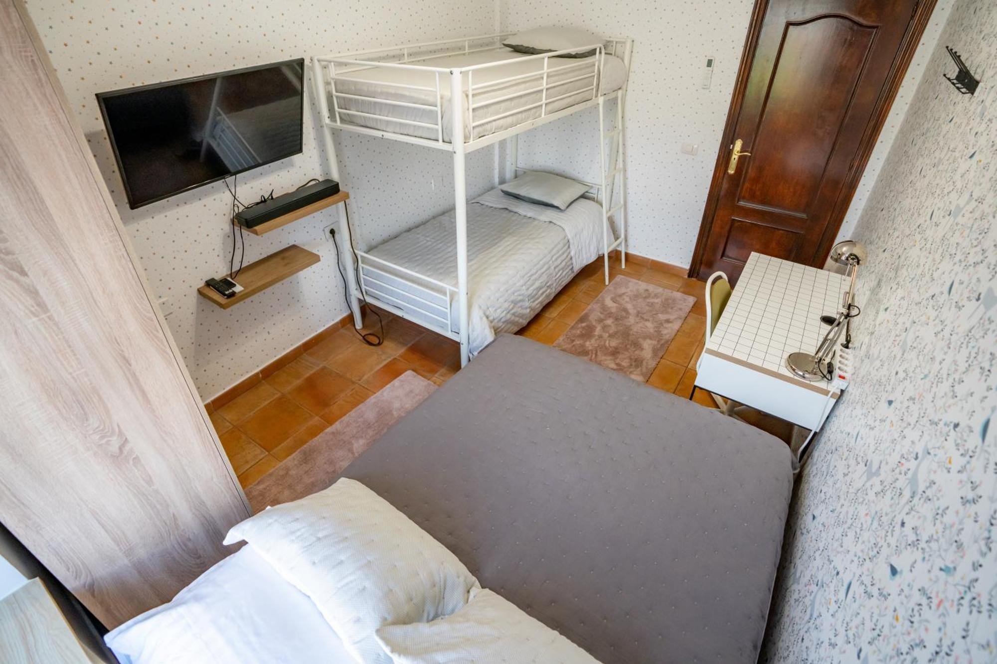 Casa Julio - Alcala Complete Coastal Retreat - Entire Apartment - 3 Min Walk From The Ocean - Shared Entrance With Host Eksteriør billede